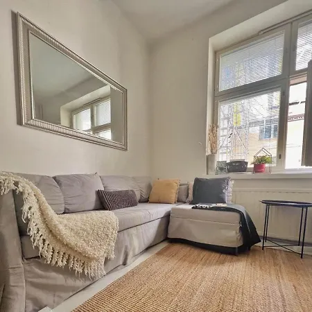 Sweethome 49 In Center Design District 아파트